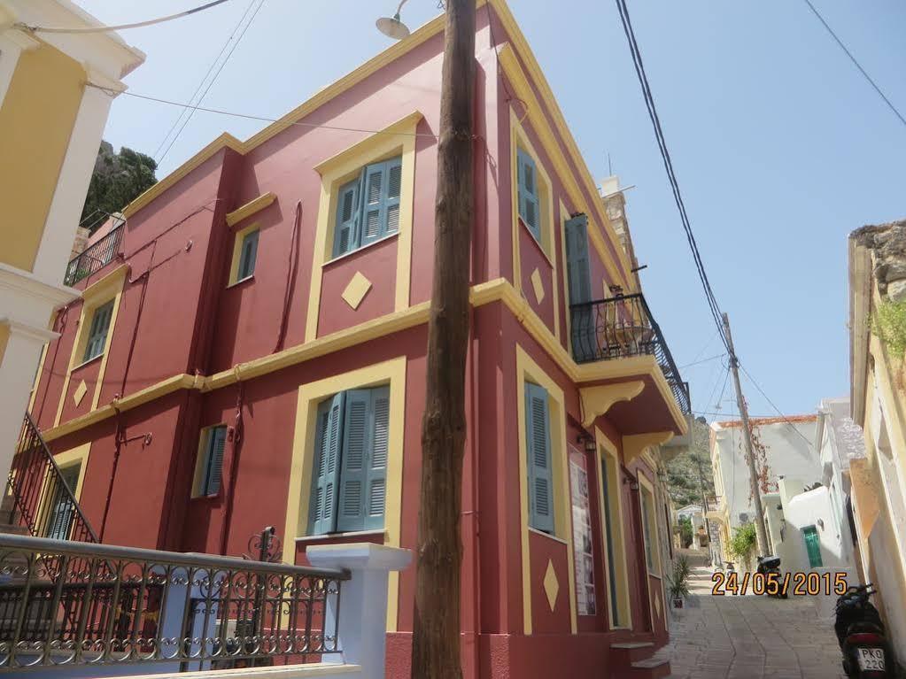 Maravelia'S Rooms Symi Exterior foto